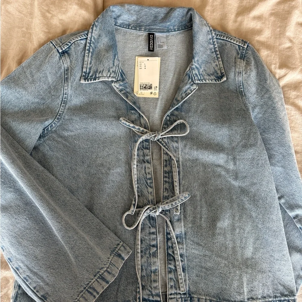 H&M Light Blue Denim Shirt / Jacket - Picture 1 of 2